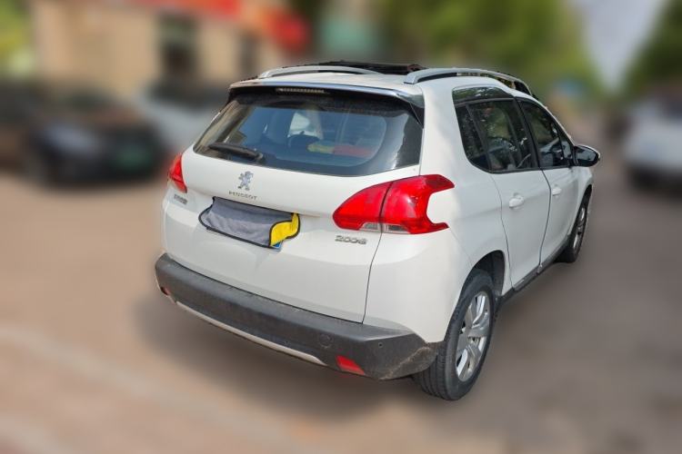 Used Peugeot 2008 2014 1.6L Automatic Fashion Edition Exterior 5