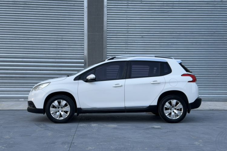 Used Peugeot 2008 2014 1.6L Automatic Fashion Edition Exterior 6