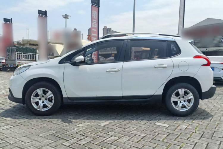 Used Peugeot 2008 2014 1.6L Automatic Trend Edition Exterior 6