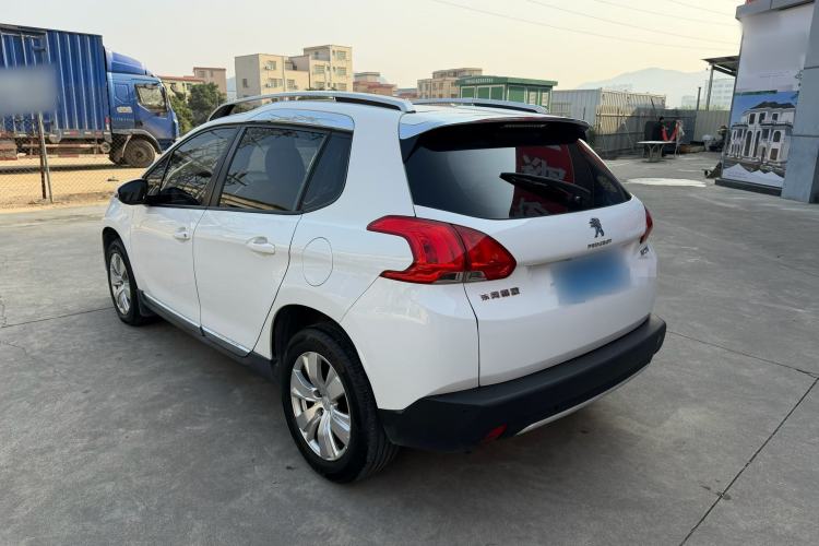 Used Peugeot 2008 2014 1.6L Automatic Fashion Edition Exterior 8