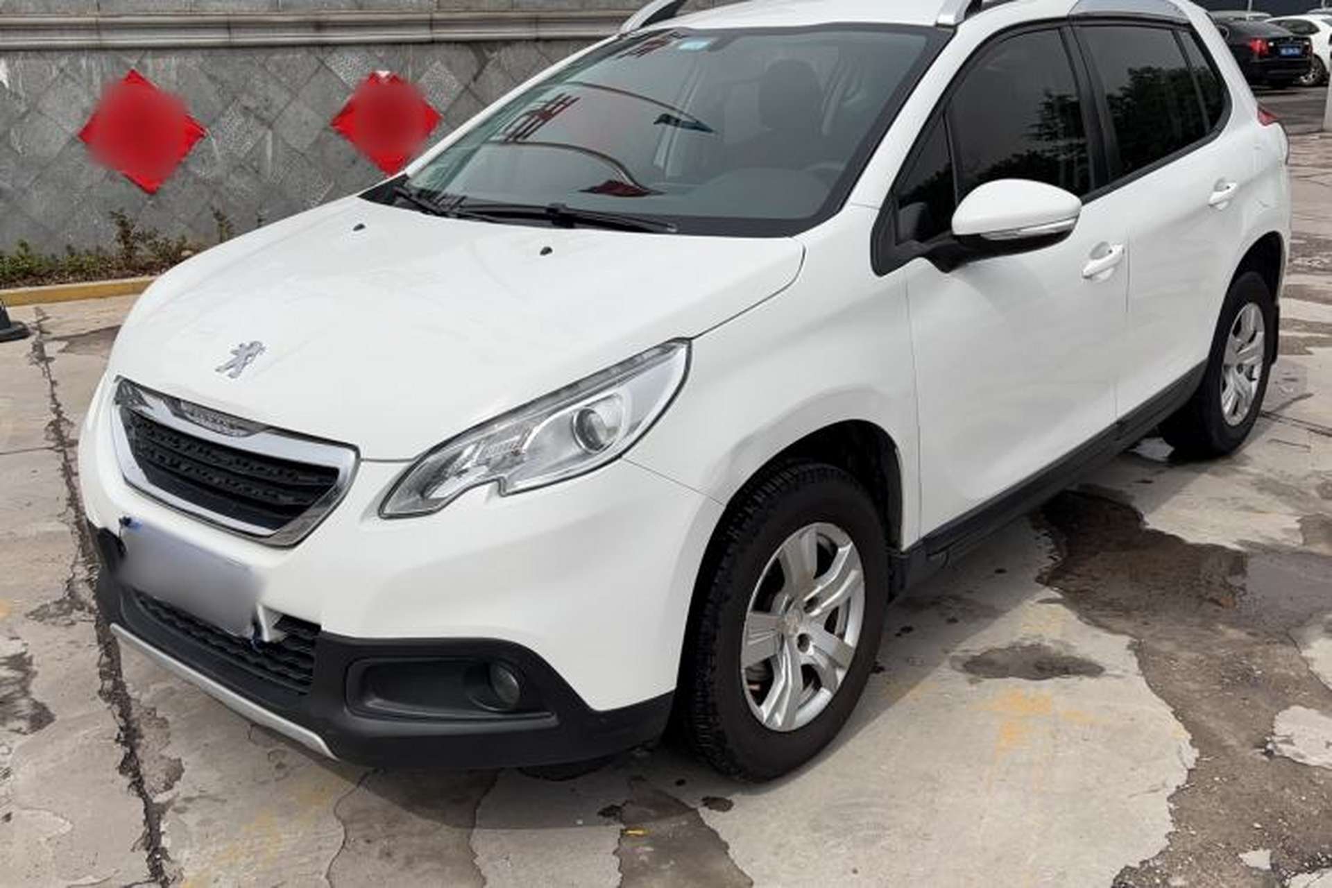 Used Peugeot 2008 2014 1.6L Automatic Trend Edition Front Left 45 Deg