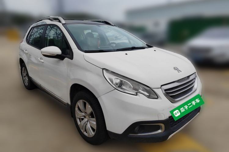 Used Peugeot 2008 2014 1.6L Automatic Fashion Edition Front Right 45 Deg