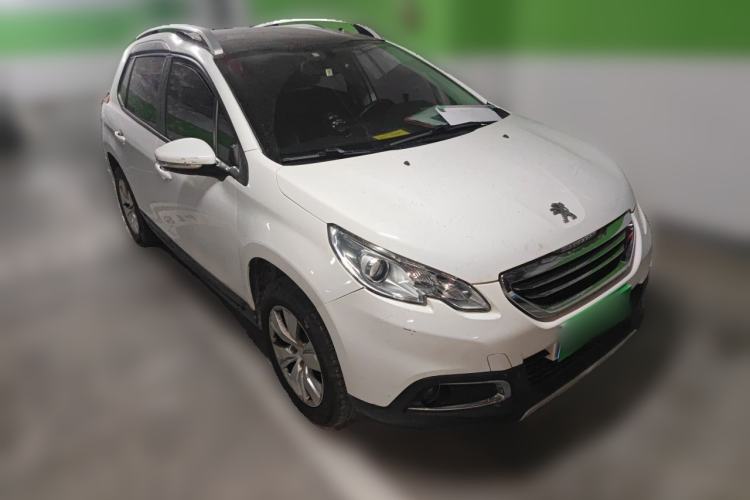 Used Peugeot 2008 2014 1.6L Automatic Fashion Edition Front Right 45 Deg