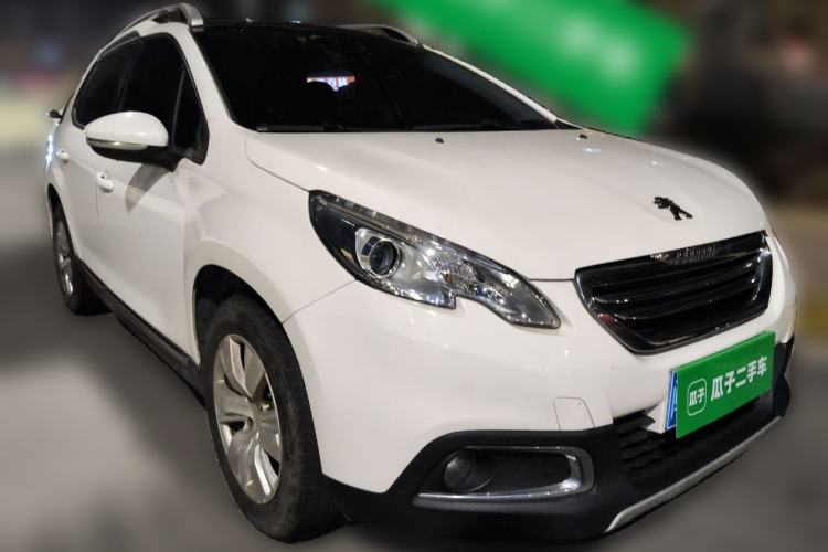 Used Peugeot 2008 2014 1.6L Automatic Fashion Edition Front Right 45 Deg