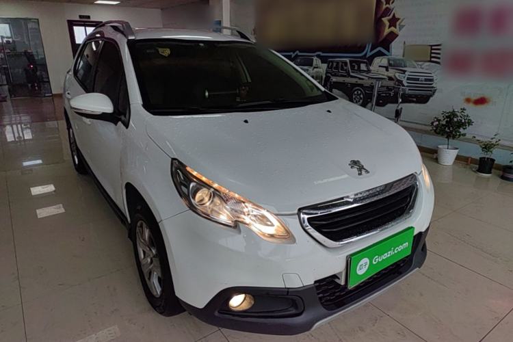 Used Peugeot 2008 2014 1.6L Automatic Trend Edition Front Right 45 Deg