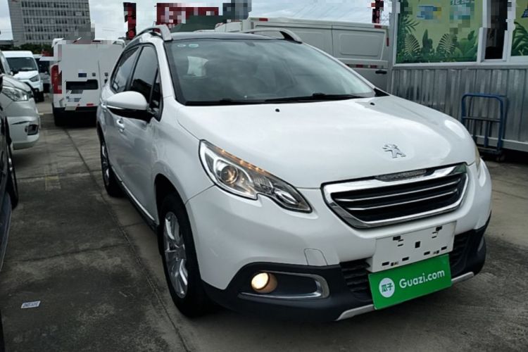 Used Peugeot 2008 2014 1.6L Automatic Fashion Edition Front Right 45 Deg