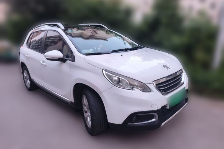 Used Peugeot 2008 2014 1.6L Automatic Fashion Edition Front Right 45 Deg