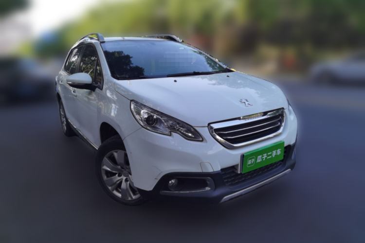 Used Peugeot 2008 2014 1.6L Automatic Fashion Edition Front Right 45 Deg