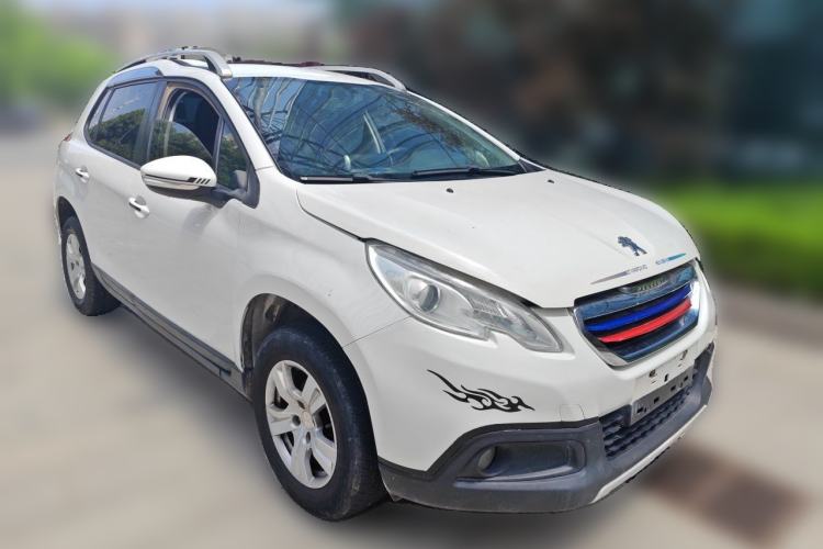 Used Peugeot 2008 2014 1.6L Manual Trend Edition Front Right 45 Deg