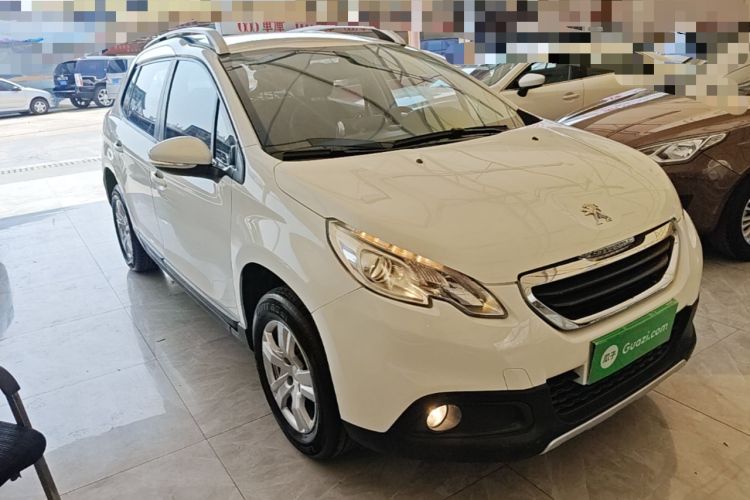 Used Peugeot 2008 2014 1.6L Automatic Trend Edition Front Right 45 Deg