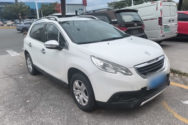 Used Peugeot 2008 2014 1.6L Automatic Trend Edition Front Right 45 Deg
