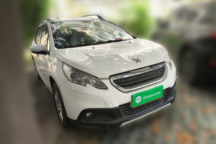 Used Peugeot 2008 2014 1.6L Manual Trend Edition Front Right 45 Deg
