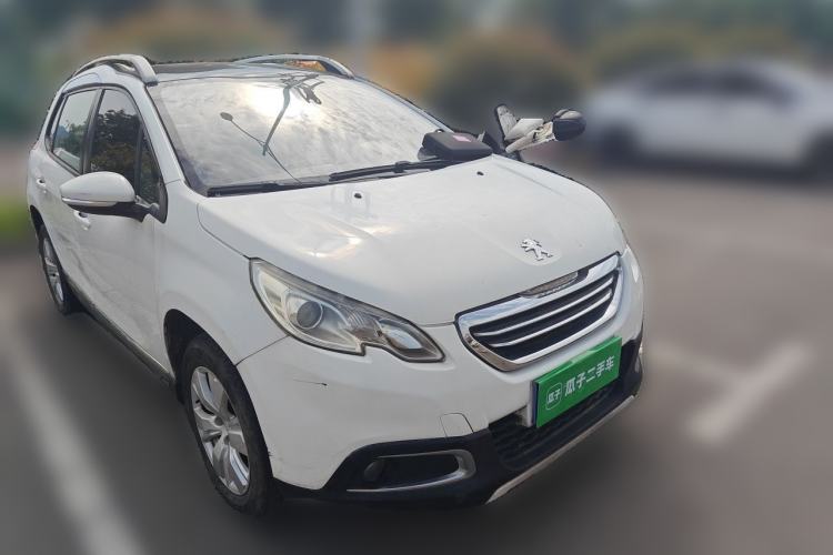 Used Peugeot 2008 2014 1.6L Automatic Fashion Edition Front Right 45 Deg