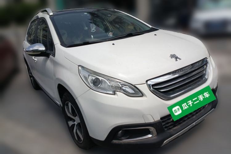 Used Peugeot 2008 2014 1.6L Automatic Navigation Edition Front Right 45 Deg