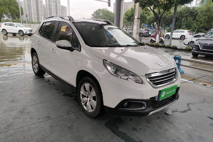 Used Peugeot 2008 2014 1.6L Manual Fashion Edition Front Right 45 Deg
