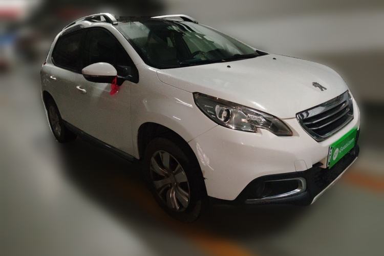 Used Peugeot 2008 2014 1.6L Automatic Fashion Edition Front Right 45 Deg