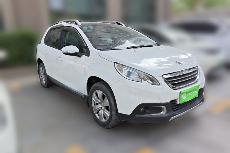 Used Peugeot 2008 2014 1.6L Automatic Fashion Edition Front Right 45 Deg