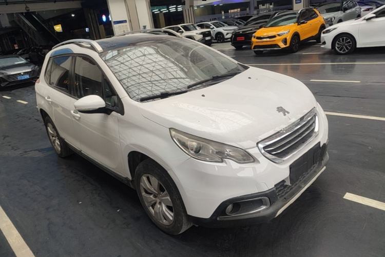 Used Peugeot 2008 2014 1.6L Automatic Fashion Edition Front Right 45 Deg