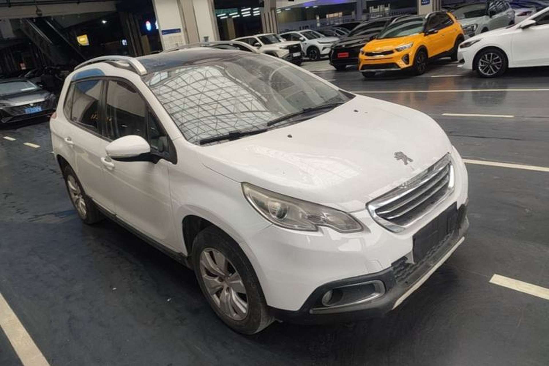 Used Peugeot 2008 2014 1.6L Automatic Fashion Edition Front Right 45 Deg