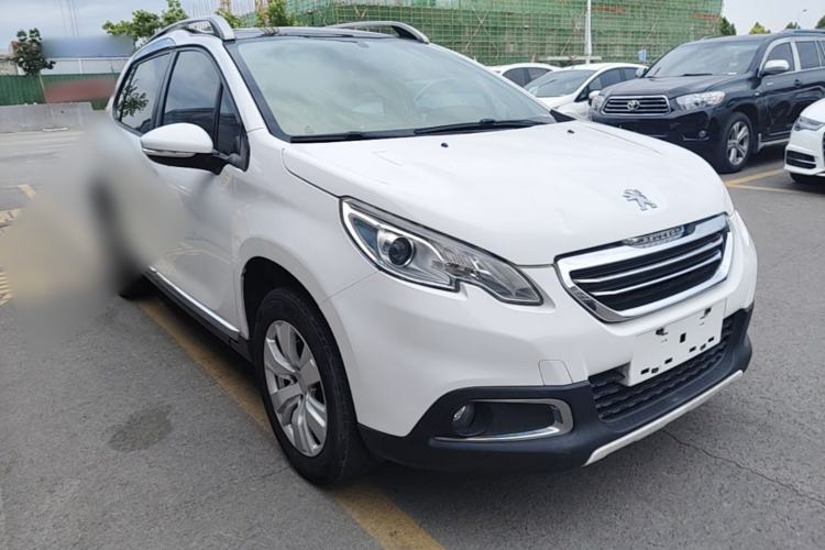 Used Peugeot 2008 2014 1.6L Automatic Fashion Edition Front Right 45 Deg