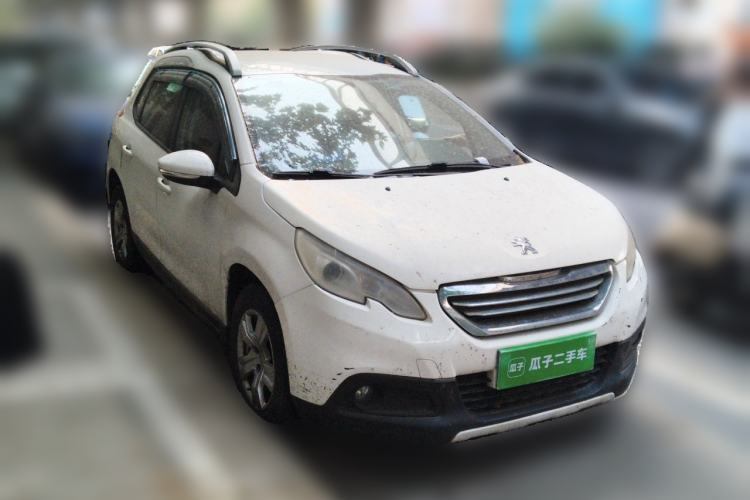 Used Peugeot 2008 2014 1.6L Automatic Trend Edition Front Right 45 Deg