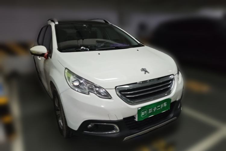 Used Peugeot 2008 2014 1.6L Automatic Fashion Edition Front Right 45 Deg
