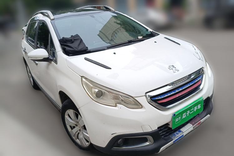 Used Peugeot 2008 2014 1.6L Automatic Fashion Edition Front Right 45 Deg