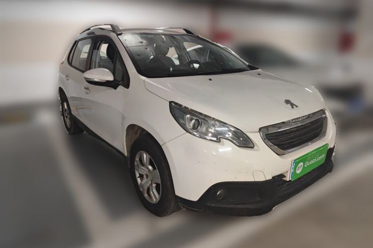 Used Peugeot 2008 2014 1.6L Automatic Trend Edition Front Right 45 Deg