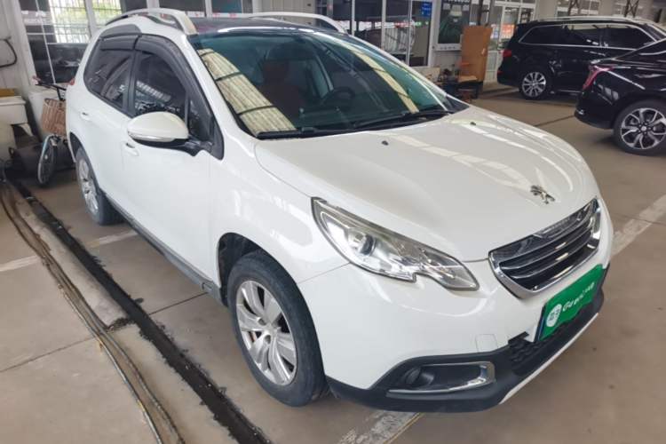 Used Peugeot 2008 2014 1.6L Automatic Fashion Edition Front Right 45 Deg