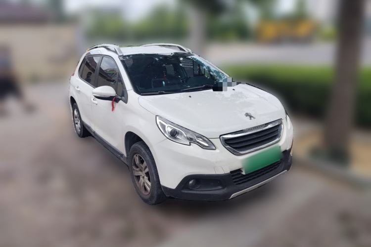 Used Peugeot 2008 2014 1.6L Manual Trend Edition Front Right 45 Deg