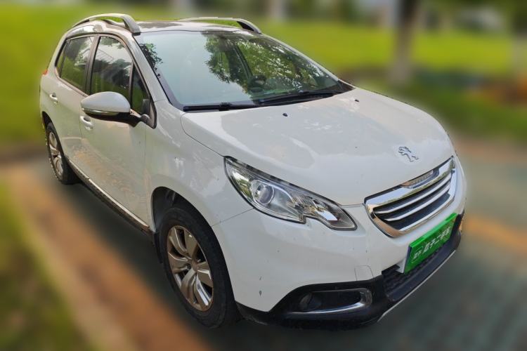 Used Peugeot 2008 2014 1.6L Automatic Excellence Edition Front Right 45 Deg