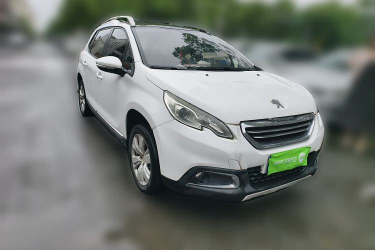Used Peugeot 2008 2014 1.6L Automatic Fashion Edition Front Right 45 Deg