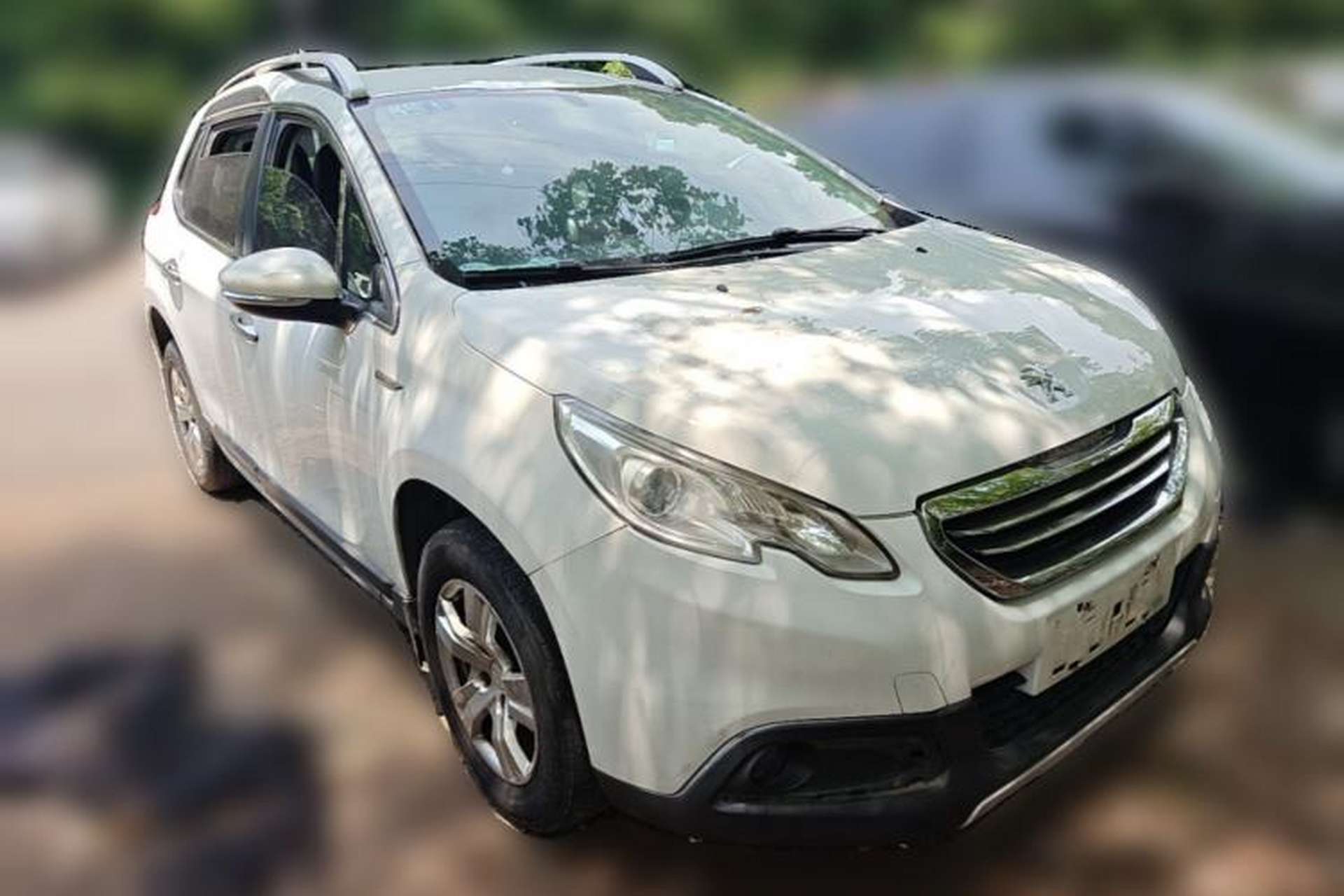 Used Peugeot 2008 2014 1.6L Automatic Trend Edition Front Right 45 Deg
