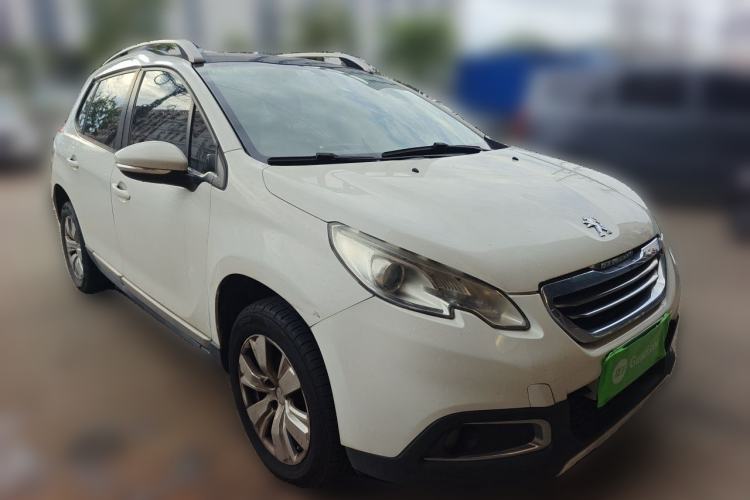 Used Peugeot 2008 2014 1.6L Automatic Fashion Edition Front Right 45 Deg