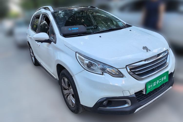 Used Peugeot 2008 2014 1.6L Automatic Fashion Edition Front Right 45 Deg