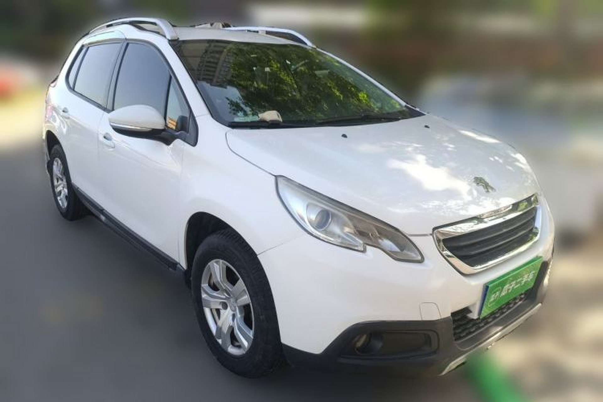 Used Peugeot 2008 2014 1.6L Automatic Trend Edition Front Right 45 Deg