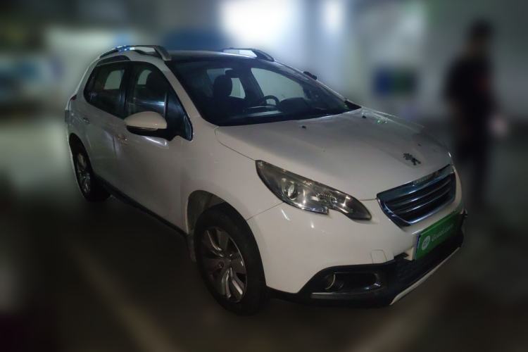 Used Peugeot 2008 2014 1.6L Automatic Fashion Edition Front Right 45 Deg
