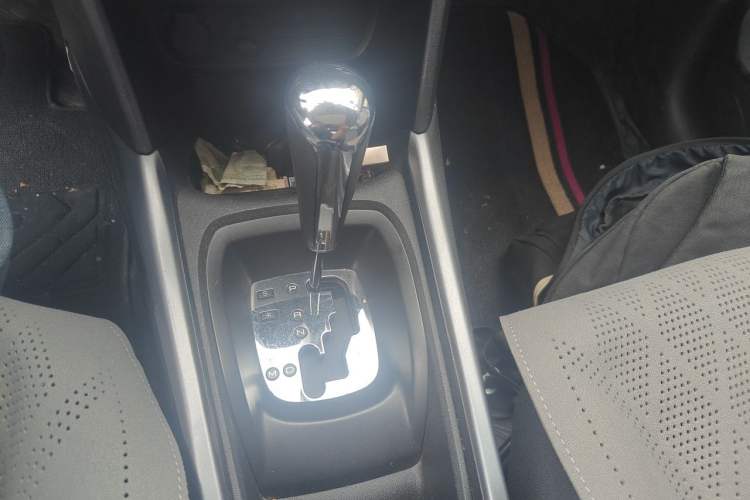 Used Peugeot 2008 2014 1.6L Automatic Excellence Edition Gear Lever