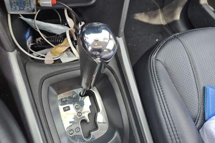 Used Peugeot 2008 2014 1.6L Automatic Fashion Edition Gear Lever