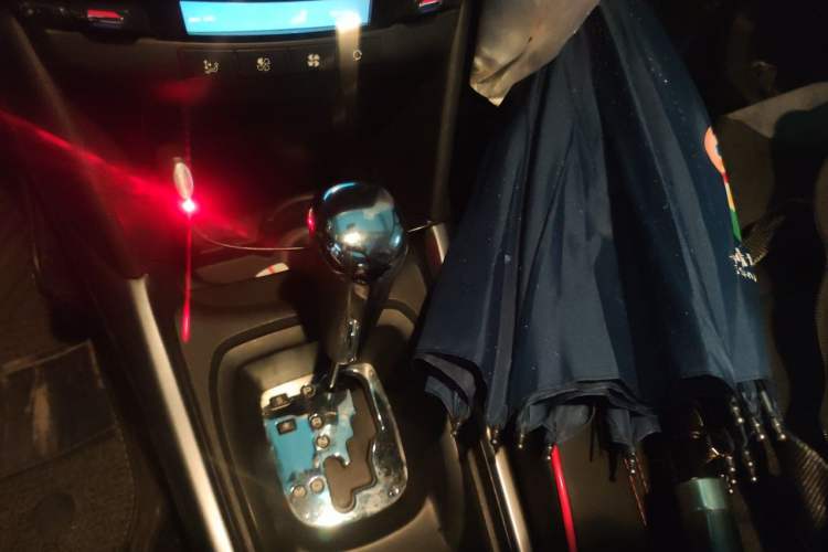 Used Peugeot 2008 2014 1.6L Automatic Fashion Edition Gear Lever