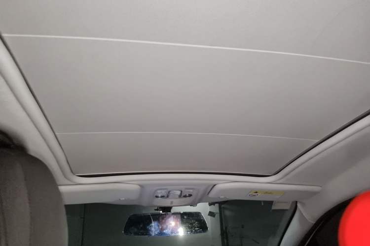 Used Peugeot 2008 2014 1.6L Automatic Fashion Edition Headliner