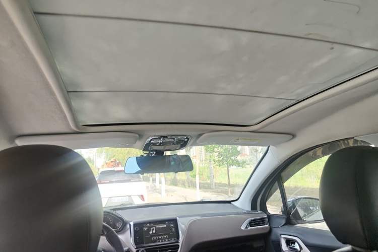 Used Peugeot 2008 2014 1.6L Automatic Navigation Edition Headliner