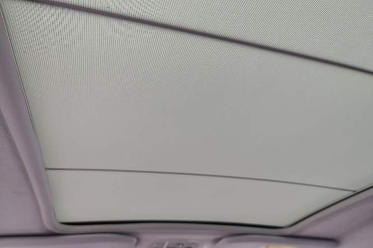 Used Peugeot 2008 2014 1.6L Automatic Fashion Edition Headliner