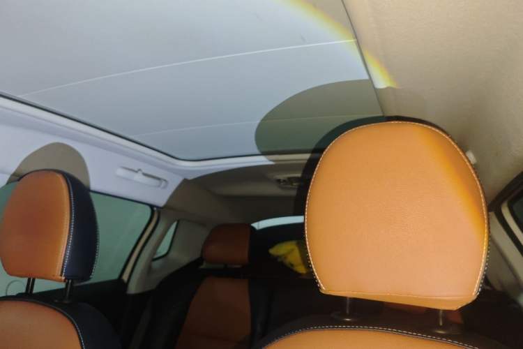 Used Peugeot 2008 2014 1.6L Automatic Fashion Edition Headliner