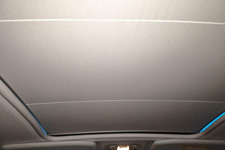 Used Peugeot 2008 2014 1.6L Automatic Fashion Edition Headliner