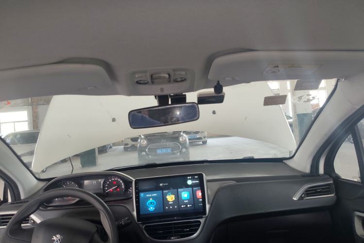 Used Peugeot 2008 2014 1.6L Automatic Trend Edition Headliner