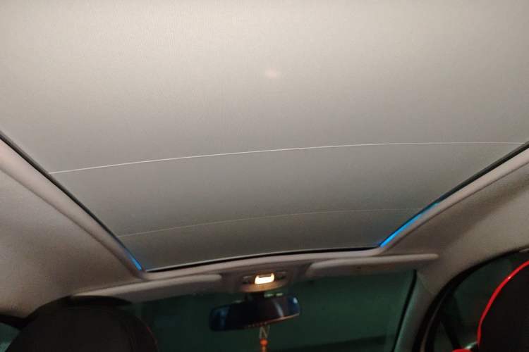 Used Peugeot 2008 2014 1.6L Automatic Fashion Edition Headliner