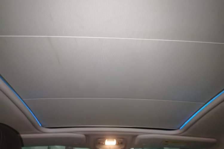 Used Peugeot 2008 2014 1.6L Automatic Fashion Edition Headliner
