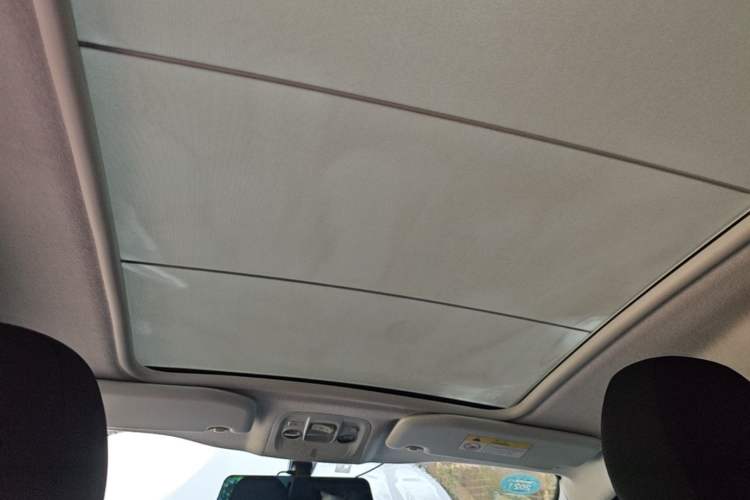 Used Peugeot 2008 2014 1.6L Automatic Fashion Edition Headliner