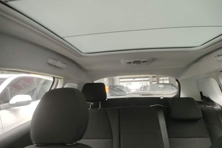Used Peugeot 2008 2014 1.6L Automatic Fashion Edition Headliner